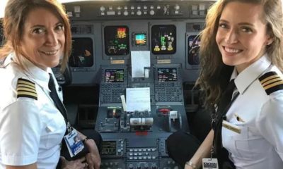 Anne ve Kızı Yolcu Uçağını Birlikte Uçurdu