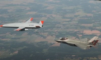 Boeing’in İnsansız Tanker Uçağı F-35C’ye Yakıt İkmali Yaptı